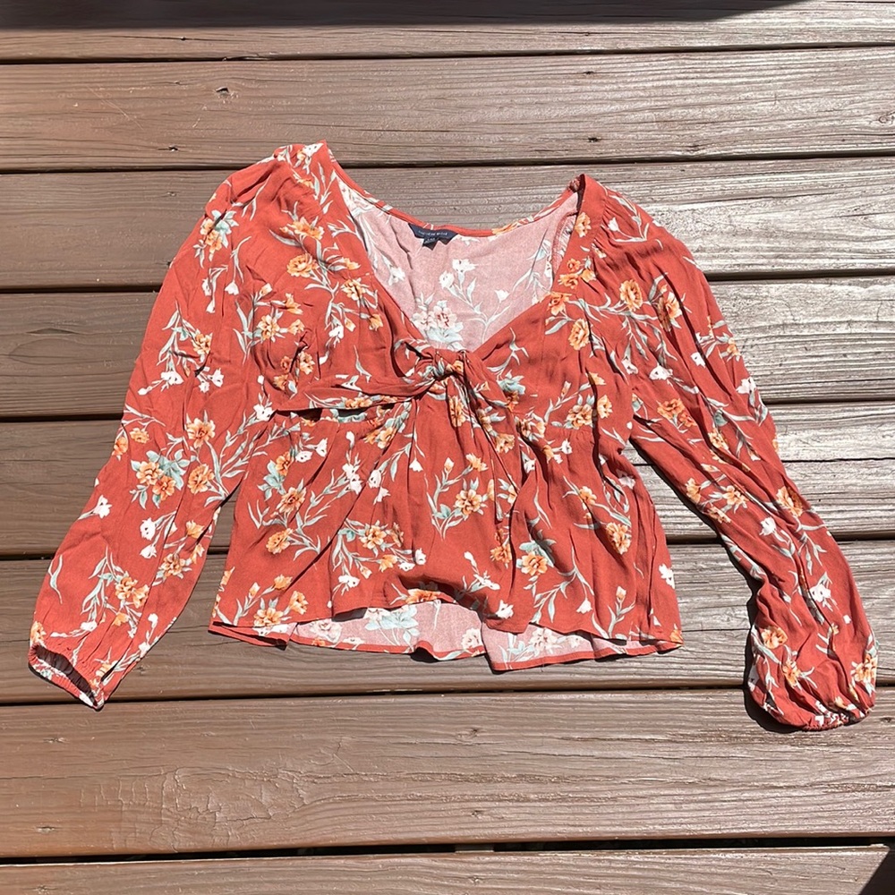 American Eagle long sleeve front tie floral blouse, size large